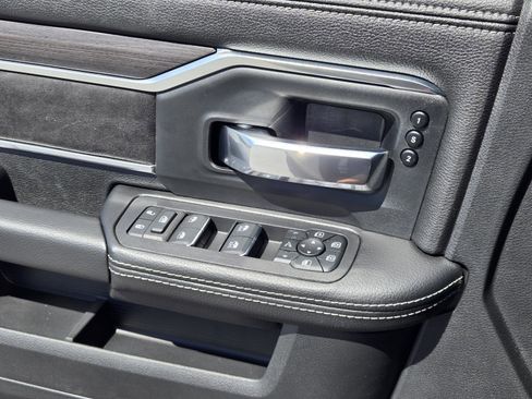New 2025 RAM 2500 Laramie image 21