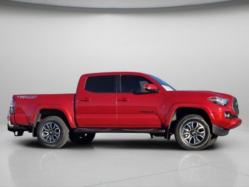 Used 2023 Toyota Tacoma TRD Sport AWD/4WD image 25