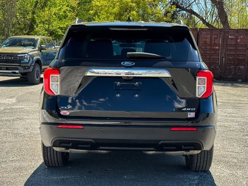 Certified 2023 Ford Explorer XLT AWD/4WD image 4