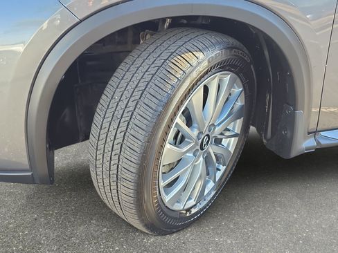 Certified 2025 INFINITI QX50 Luxe image 31