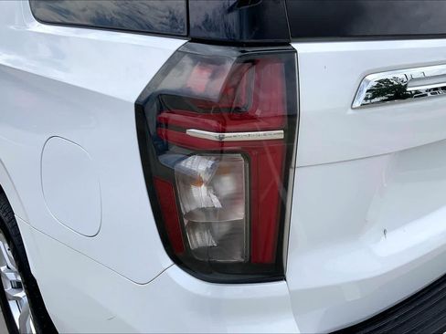Used 2024 Chevrolet Tahoe LT RWD image 27