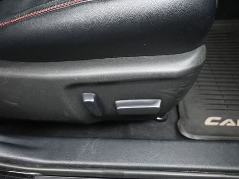 Used 2015 Toyota Camry XSE FWD image 33