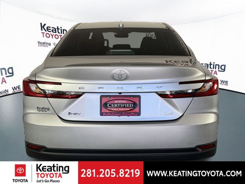 Used 2026 Toyota Camry LE w/ Convenience Package image 6