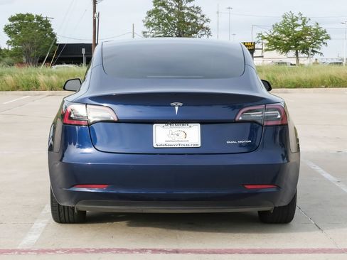 Used 2022 Tesla Model 3 Long Range AWD/4WD image 10