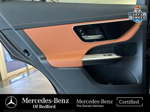 Used 2024 Mercedes-Benz GLC 300 4MATIC image 16