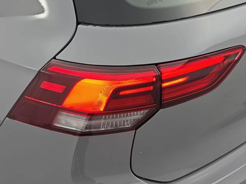 New 2026 Volkswagen GTI SE FWD image 34