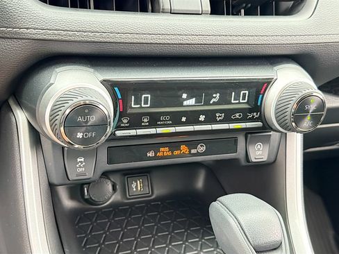 Used 2023 Toyota RAV4 XLE FWD image 16