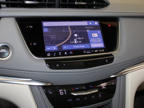 Certified 2024 Cadillac XT5 Premium Luxury AWD/4WD image 13