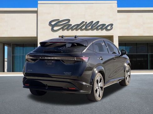 Used 2023 Nissan Ariya Platinum+ image 3