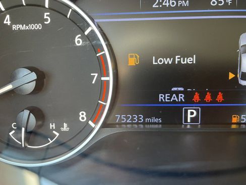 Used 2024 Nissan Altima 2.5 SV FWD image 17