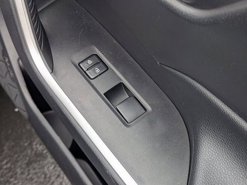 Used 2021 Toyota RAV4 XLE image 34