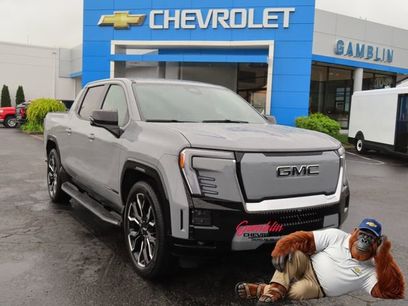 Used 2025 GMC Sierra EV Denali