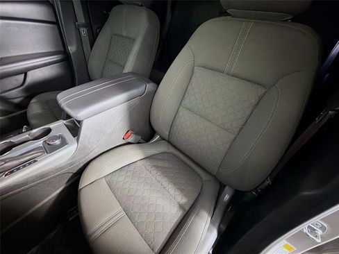 Used 2021 Chevrolet Blazer LT FWD image 12