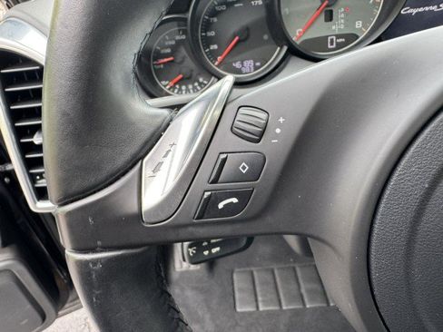 Used 2014 Porsche Cayenne S AWD/4WD image 24