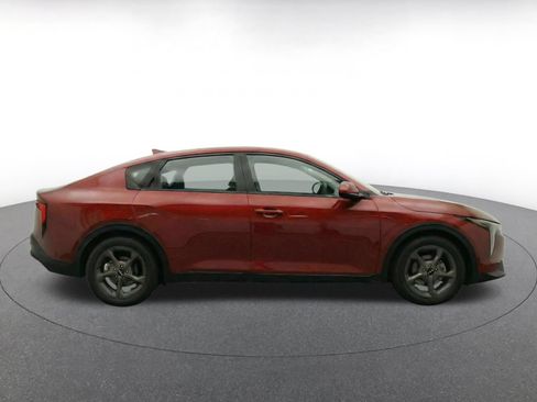 Used 2025 Kia K4 FWD image 11