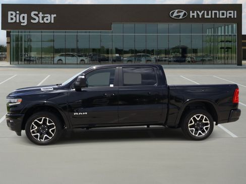 Used 2025 RAM 1500 Laramie w/ Laramie Southwest Edition AWD/4WD image 2