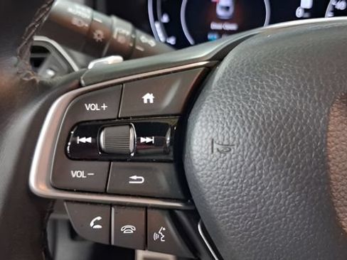 Used 2022 Honda Accord Sport image 36