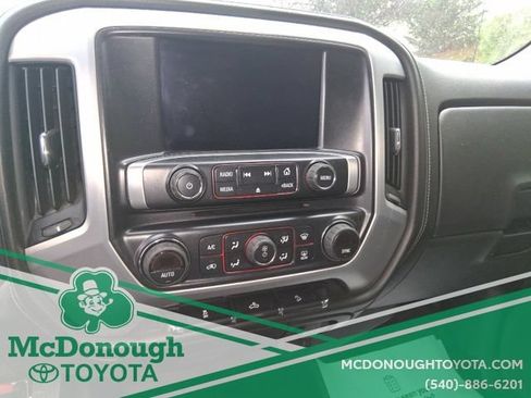 Used 2015 GMC Sierra 1500 SLE w/ SLE Value Package AWD/4WD image 17