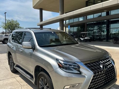 Used 2023 Lexus GX 460 Premium w/ Premium Plus Package AWD/4WD image 3
