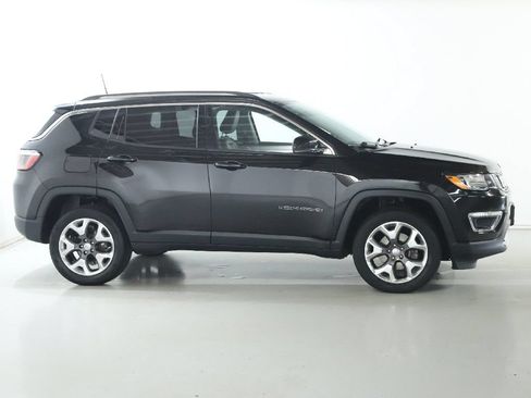 Used 2018 Jeep Compass Limited w/ Safe & Security Group AWD/4WD image 9