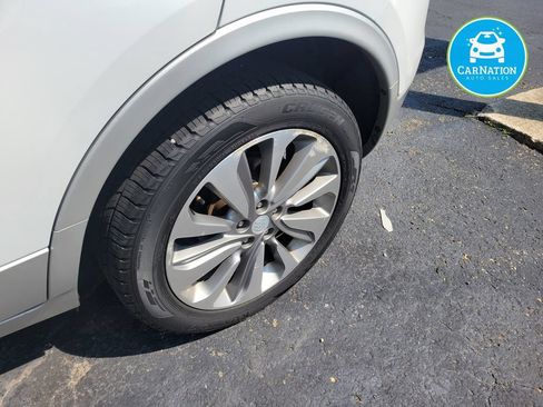 Used 2019 Buick Encore Preferred FWD image 30