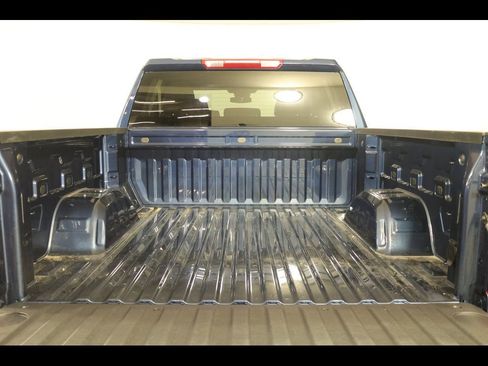 Used 2023 Chevrolet Silverado 1500 LT image 25