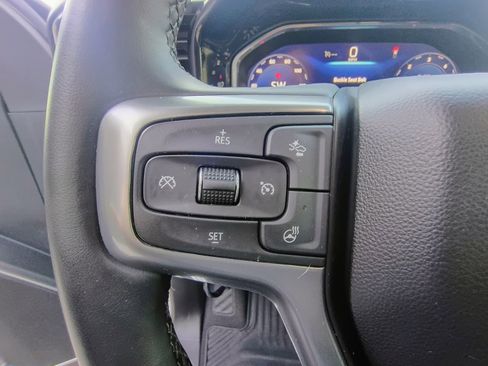 Used 2024 Chevrolet Silverado 3500 LT w/ Convenience Package image 17