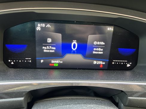 Certified 2022 Volkswagen Tiguan SE image 20