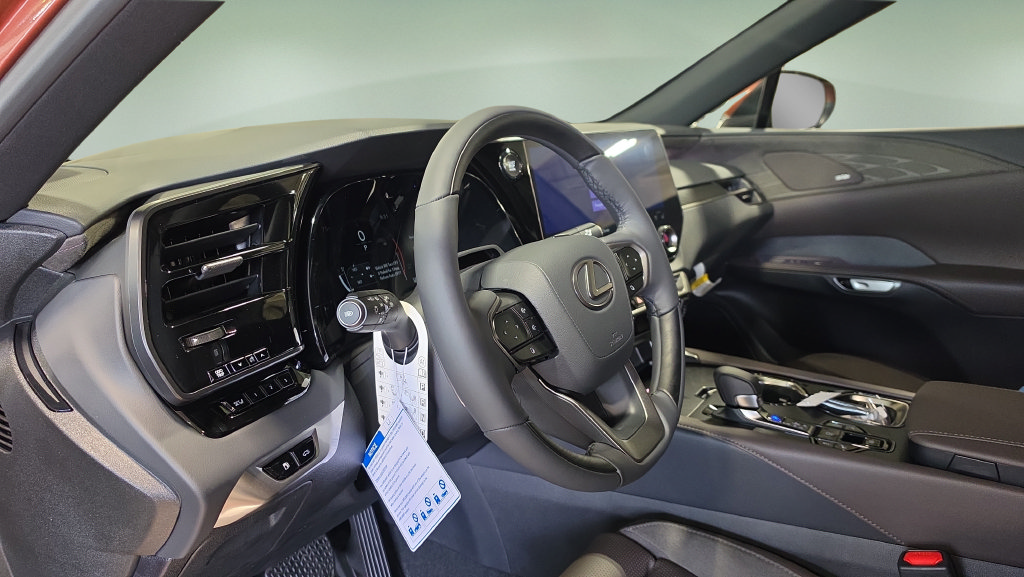 New 2026 Lexus RX 350 AWD w/ Convenience Package image 14