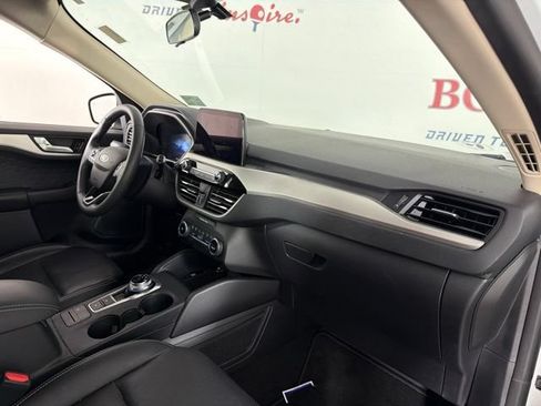 Used 2020 Ford Escape SE Sport FWD image 17