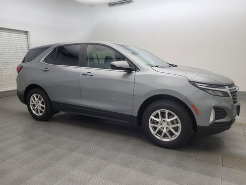 Used 2023 Chevrolet Equinox LT AWD/4WD image 11