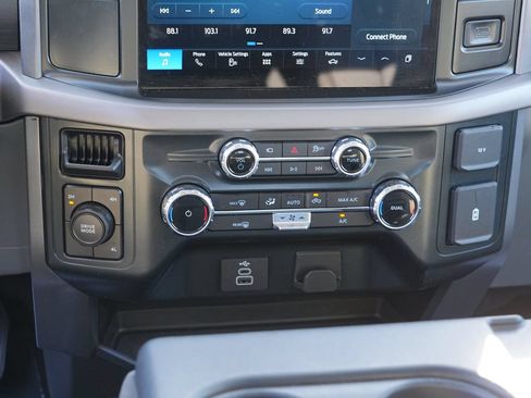 Used 2025 Ford F150 XLT w/ Equipment Group 301A Standard AWD/4WD image 23