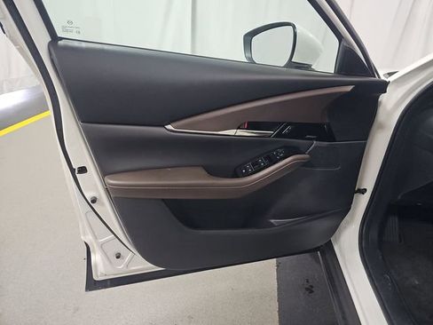 Used 2023 MAZDA CX-30 AWD 2.5 S w/ Premium Package image 13