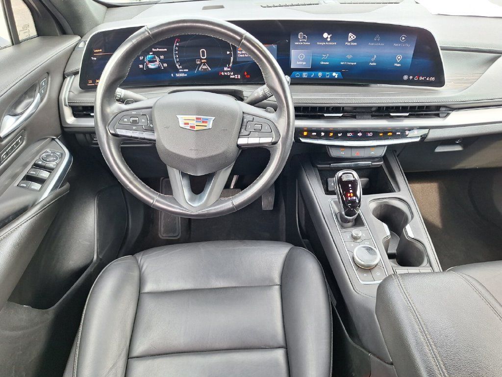 Used 2024 Cadillac XT4 Premium Luxury AWD/4WD image 11