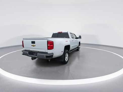 Used 2018 Chevrolet Silverado 3500 LTZ w/ Duramax Plus Package AWD/4WD image 7