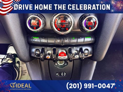 Used 2016 MINI Cooper 4-Door Hardtop FWD image 25