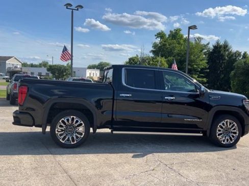 Used 2024 GMC Sierra 1500 Denali Ultimate AWD/4WD image 9