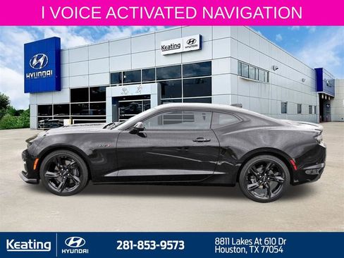Used 2022 Chevrolet Camaro LT w/ RS Package RWD image 8