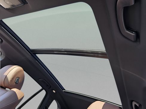 New 2026 BMW X5 sDrive40i w/ M Sport Package image 15