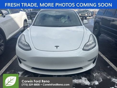 Used 2020 Tesla Model 3 Standard Range Plus image 2