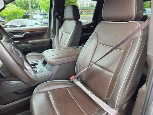 Used 2024 GMC Sierra 1500 Denali w/ Technology Package AWD/4WD image 14