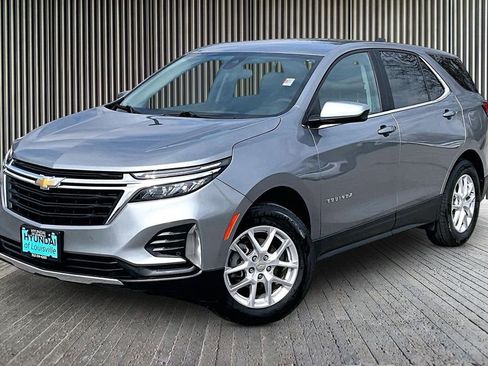 Used 2024 Chevrolet Equinox LT image 12