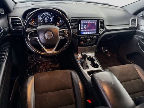 Used 2019 Jeep Grand Cherokee Altitude image 17