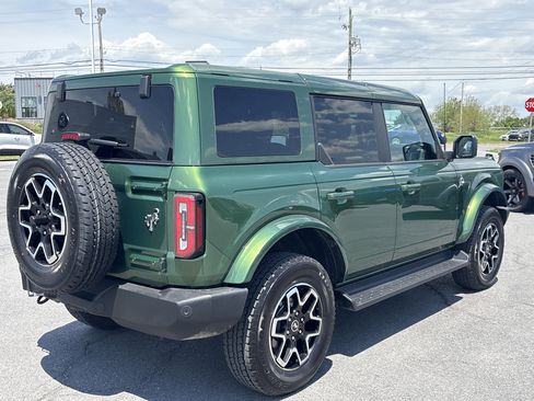 Used 2025 Ford Bronco Outer Banks AWD/4WD image 4