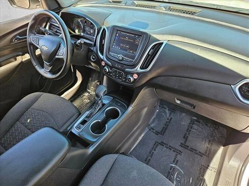 Used 2024 Chevrolet Equinox LT FWD image 26