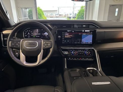 Used 2026 GMC Sierra 2500 Denali w/ Denali Reserve Package AWD/4WD image 18