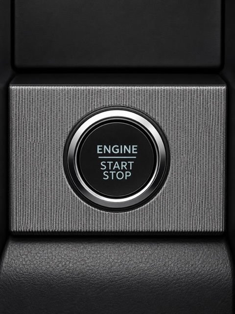 Used 2025 Ford F250 Platinum AWD/4WD image 37