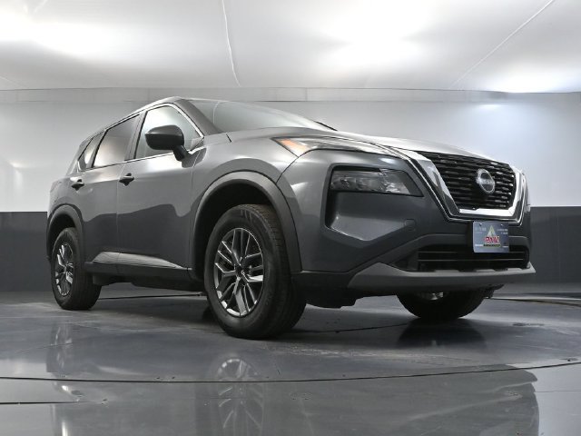 Used 2023 Nissan Rogue S AWD/4WD image 42