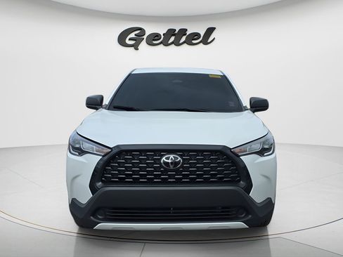 Used 2025 Toyota Corolla Cross L image 4
