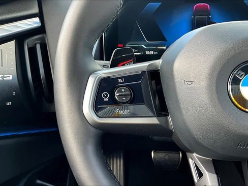 Used 2025 BMW X3 xDrive30i w/ Premium Package image 23